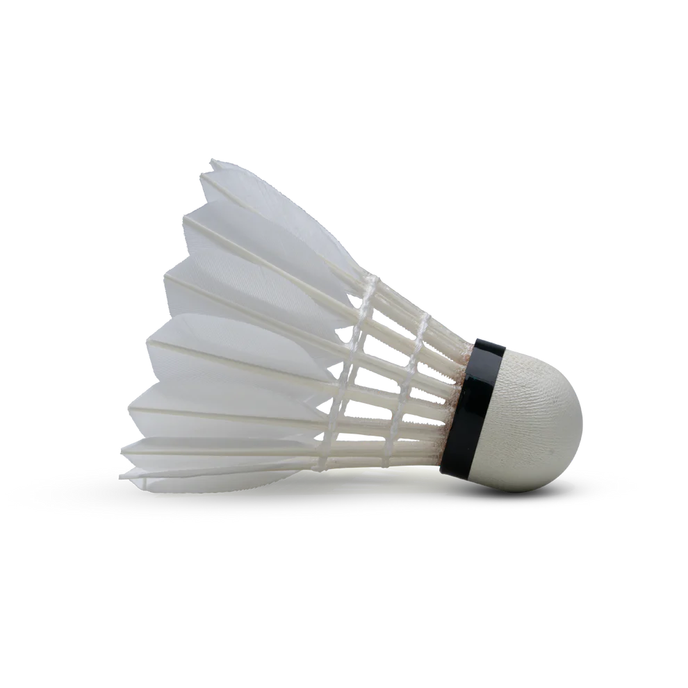 Close-up view of the precisely arranged Grade A duck feathers on a Hundred F5 badminton shuttlecock, highlighting its quality and uniform structure for superior flight consistency.