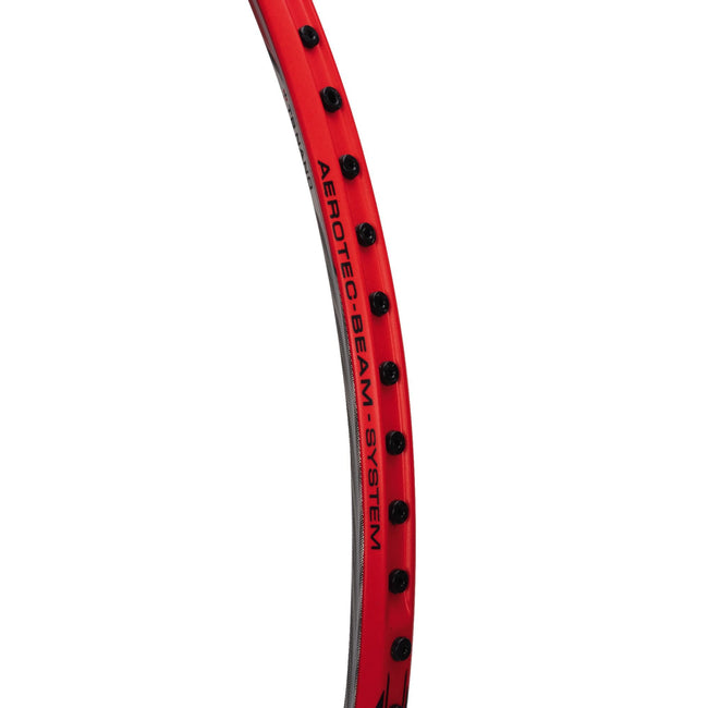 Alt Text: Detailed view of the Carbon Fibre material and construction of the N90 IV frame.

