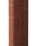 Alt Text: Detailed view of the Wilson RF 01 Future tenis racket's frame, showcasing its features for intermediate to professional players seeking top quality.