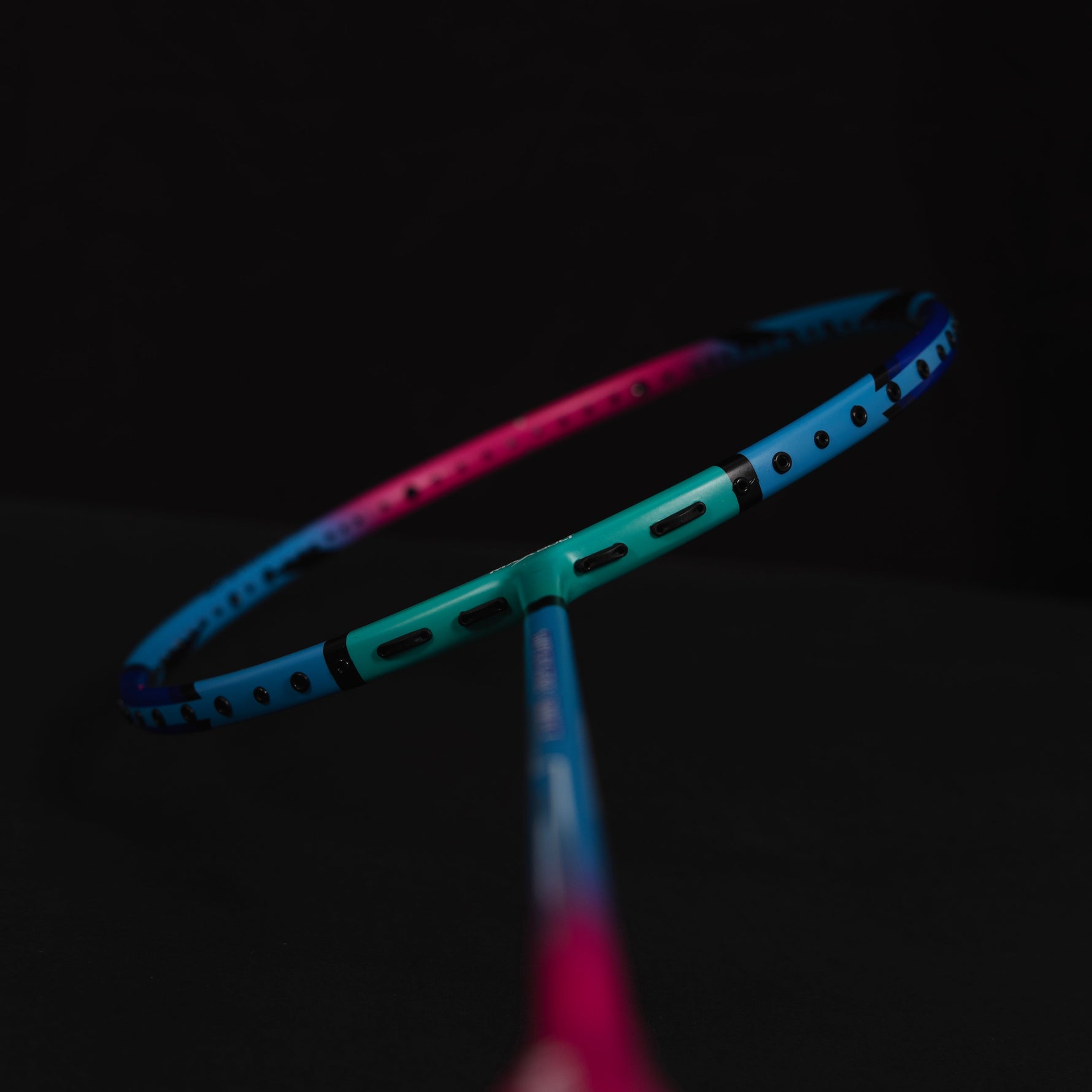 Maxbolt Super Star Swift badminton racqut, 35 lbs string tension. Visit probadminton.in.