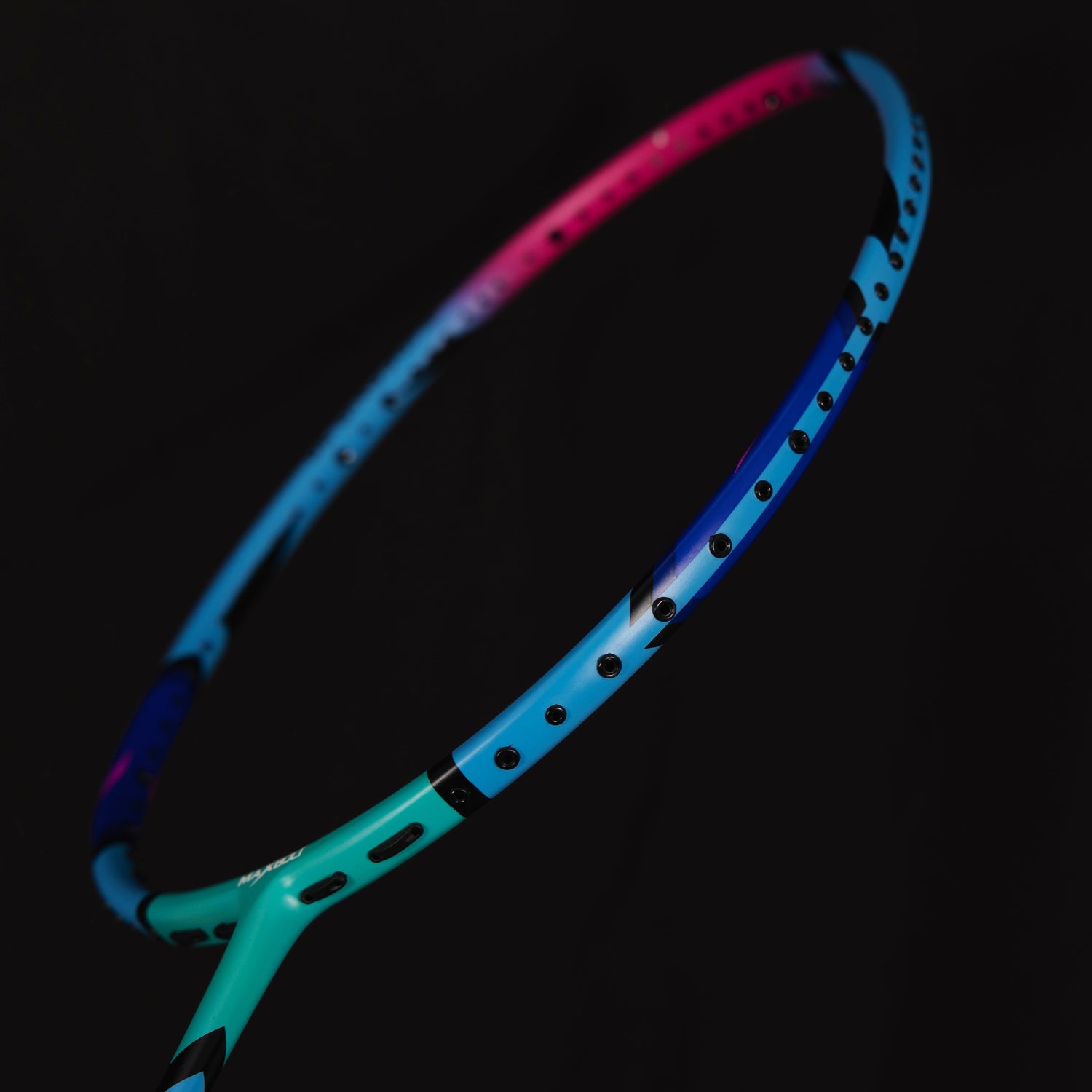 Maxbolt Super Star Swfit badminton racquet, attack playstyle. Find it at probadminton.in.