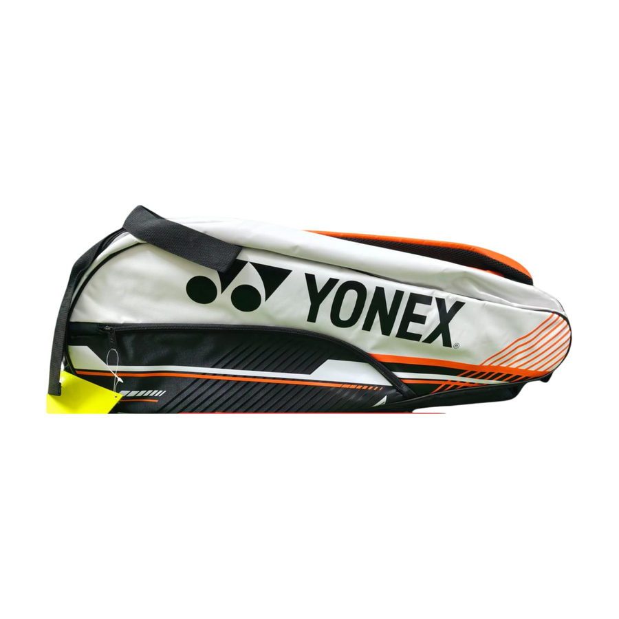 bt9 yonex tournemnt baag whit black modl 324-1129 probadmanton