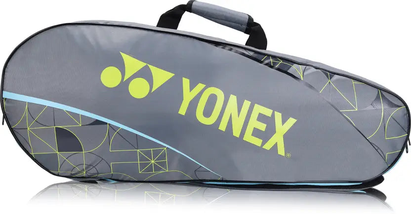 Player carrying Yonex 1726 BT6 kitbag with badminton rackets