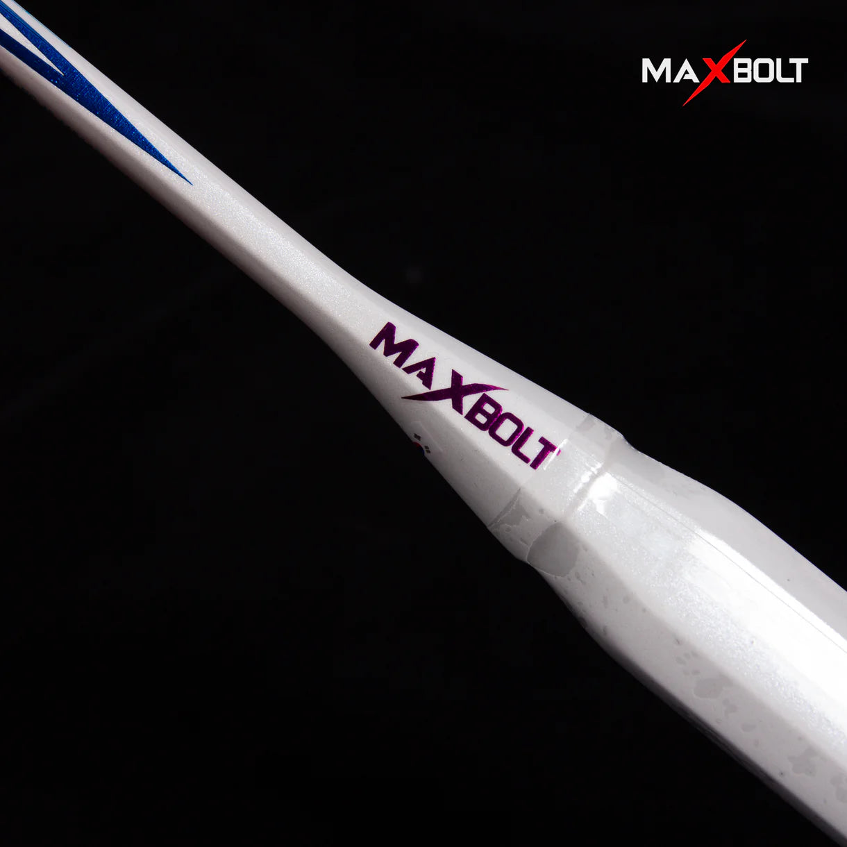 Maxbalt Nezer X lite racket 61 grams – probadminton.in