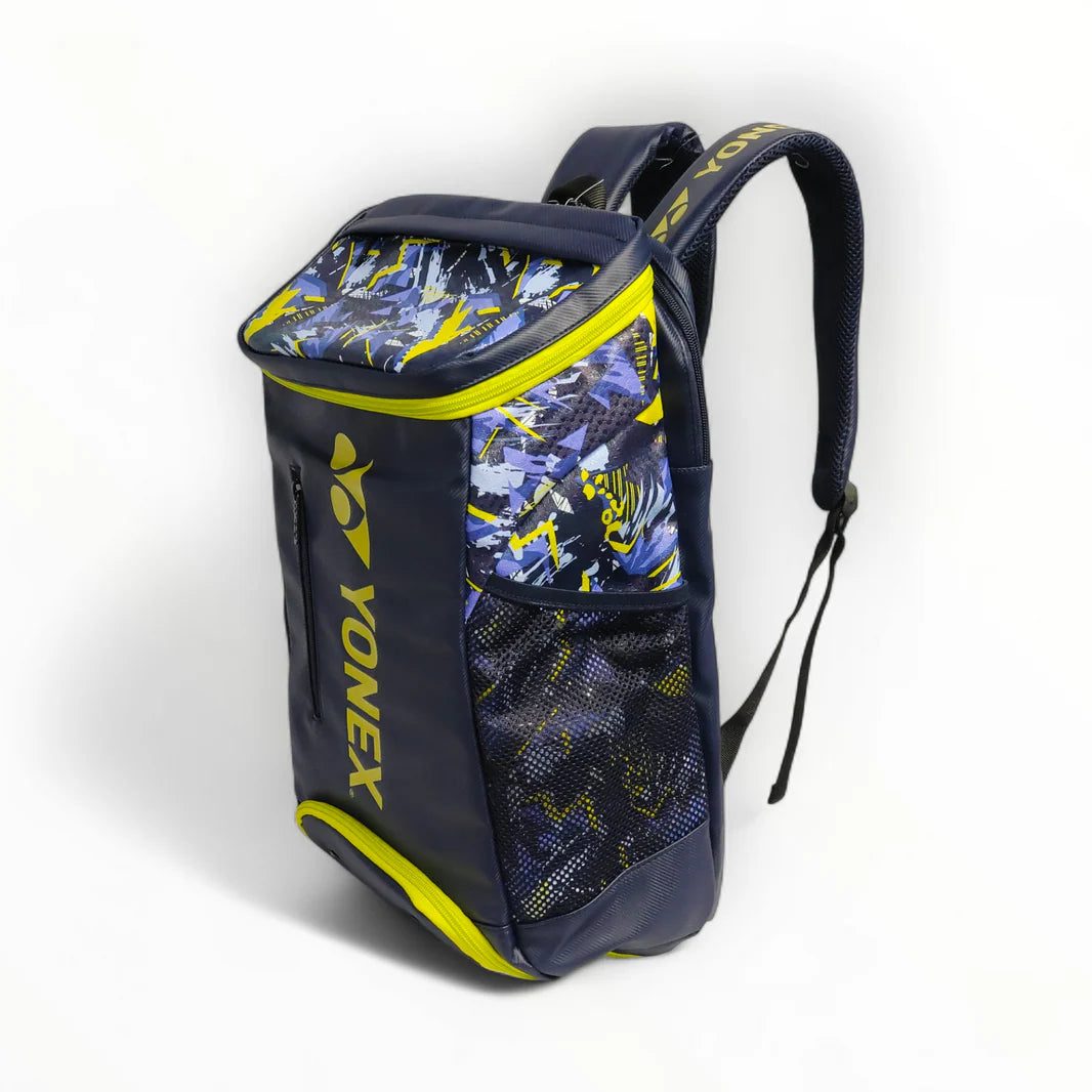 Front view of Yonex ADP1-0412 badminton bag ergonomic design