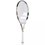 Boost Wimbledown tennis racquet - graphite composition. Now on Probadminton.in