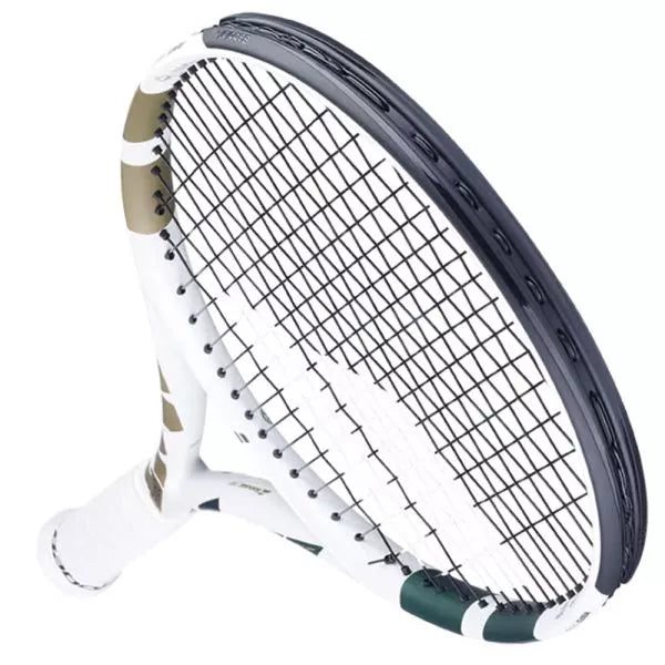Babolat Boost Wimbledon 16x19 string pattern close up